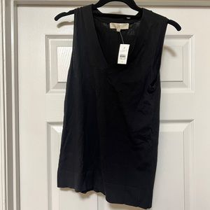 Loft *NWT*black sleeveless sweater top size Small